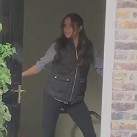 J. Crew Excursion Quilted Puffer Vest Pockets Zip Front Winter Megan Markle - Picture 9 of 15